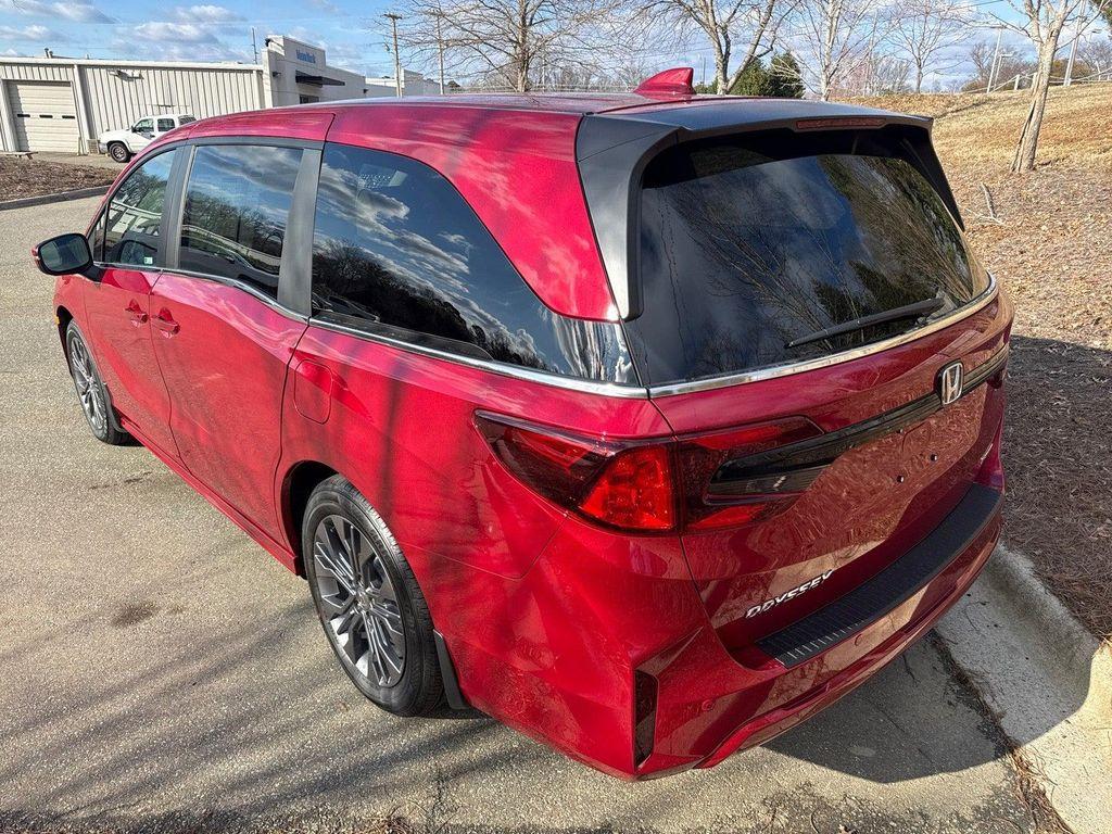 new 2026 Honda Odyssey car, priced at $47,245