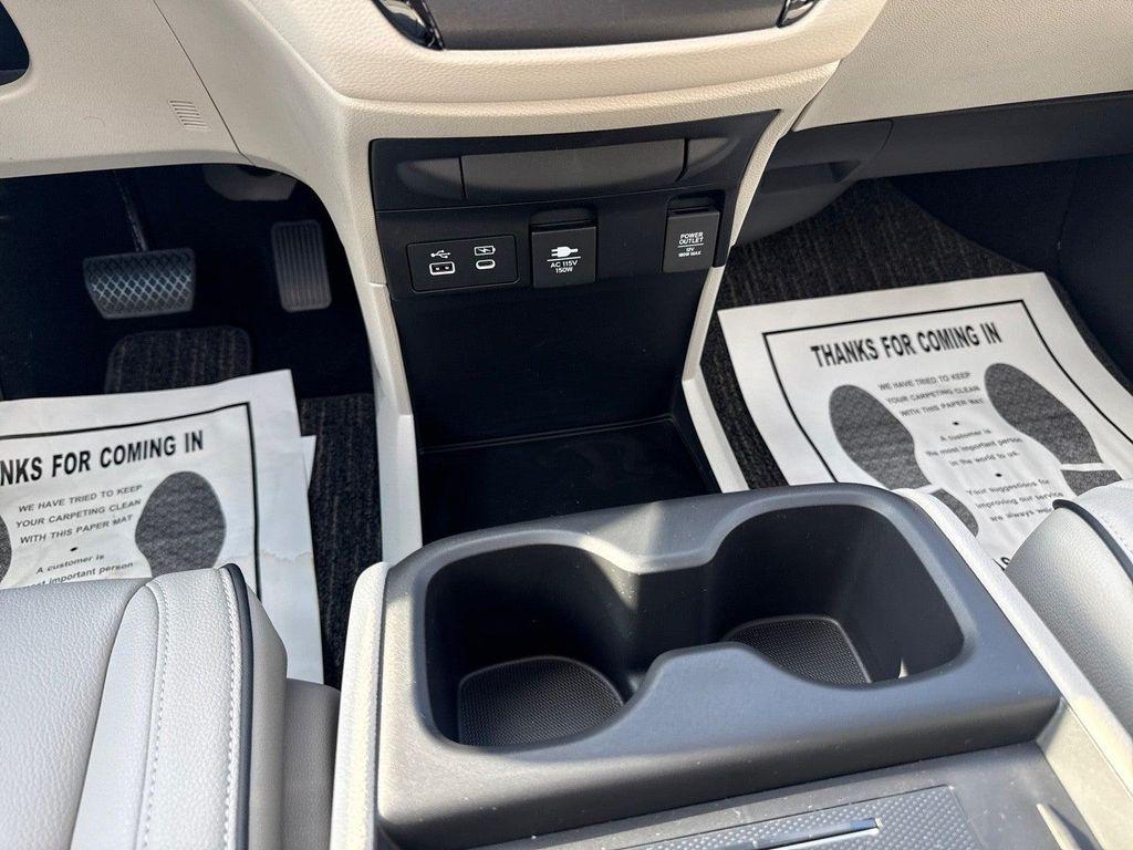 new 2026 Honda Odyssey car, priced at $47,245