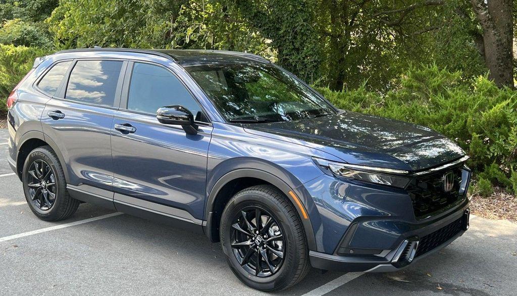 new 2026 Honda CR-V Hybrid car, priced at $38,725
