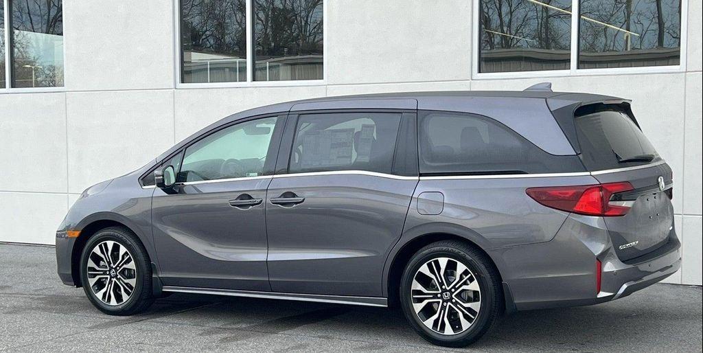 new 2026 Honda Odyssey car, priced at $50,990
