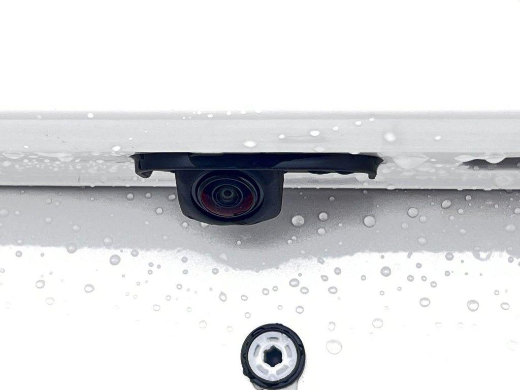 new 2026 Honda CR-V Hybrid car, priced at $39,050