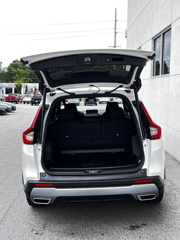 new 2026 Honda CR-V Hybrid car, priced at $39,050