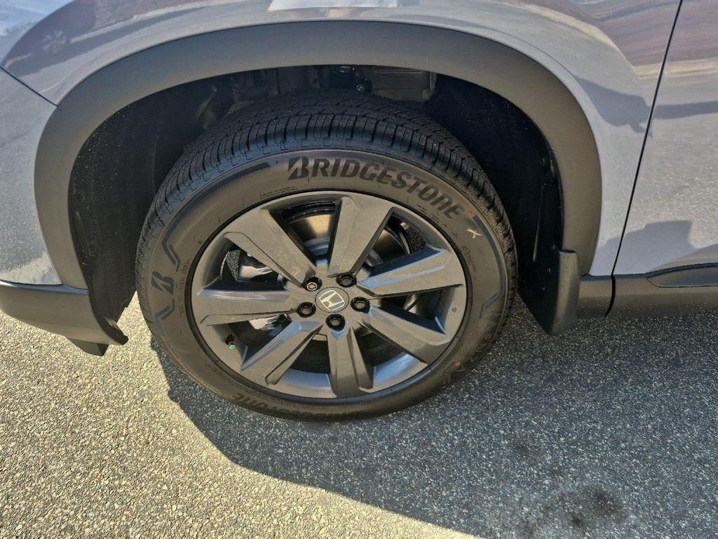 new 2026 Honda Pilot car, priced at $44,545