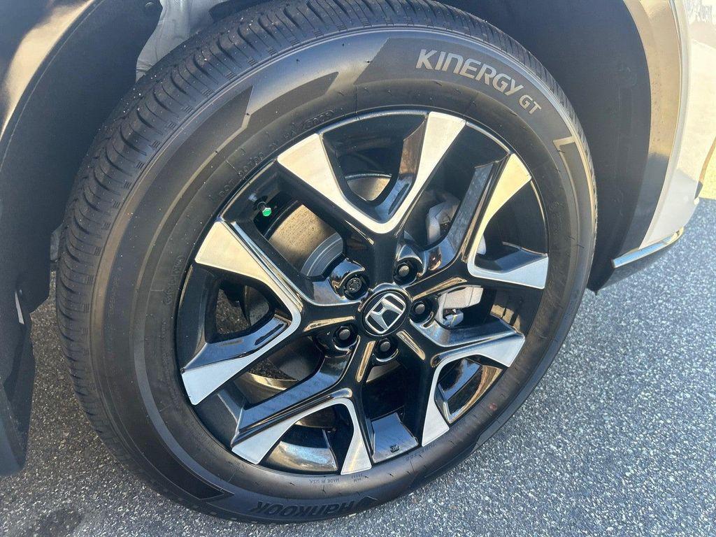 new 2026 Honda HR-V car, priced at $31,205
