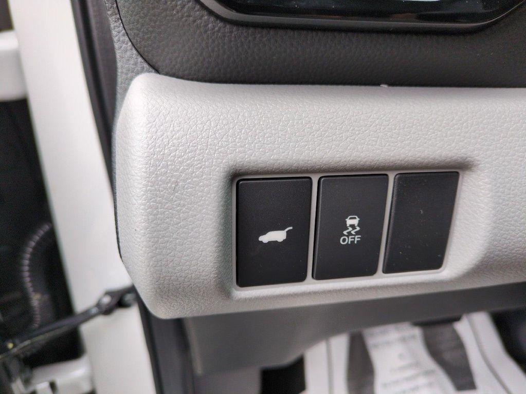 new 2025 Honda Pilot car, priced at $43,680