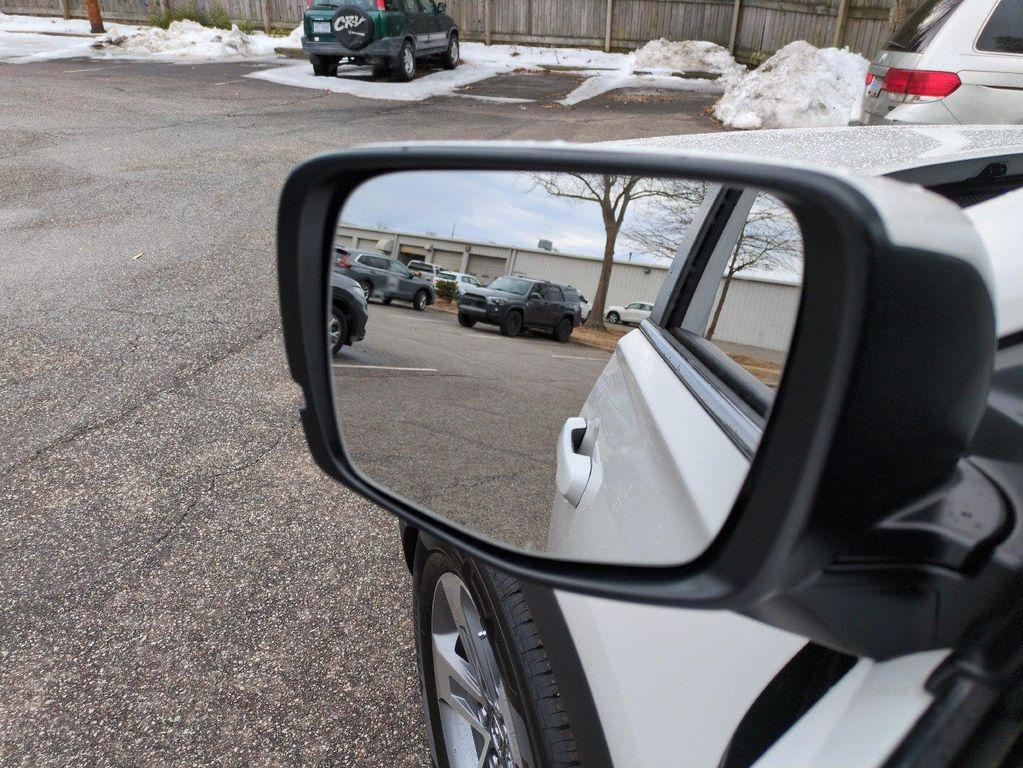 new 2025 Honda Pilot car, priced at $43,680