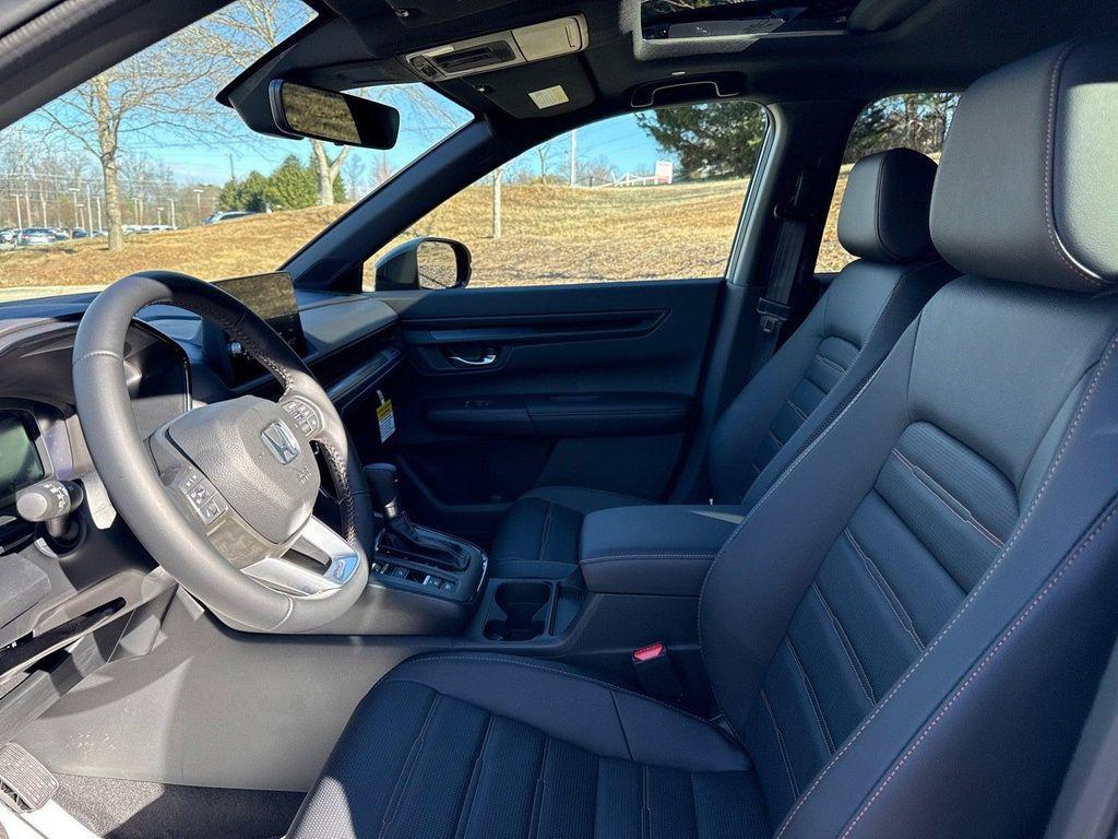 new 2026 Honda CR-V Hybrid car, priced at $39,180