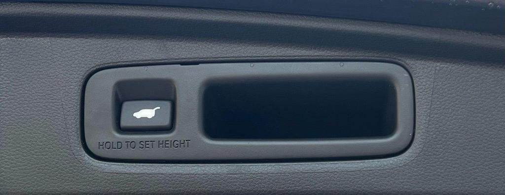 new 2026 Honda CR-V Hybrid car, priced at $38,725