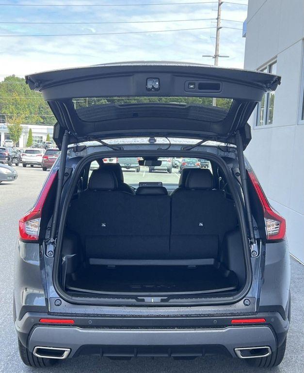 new 2026 Honda CR-V Hybrid car, priced at $38,725