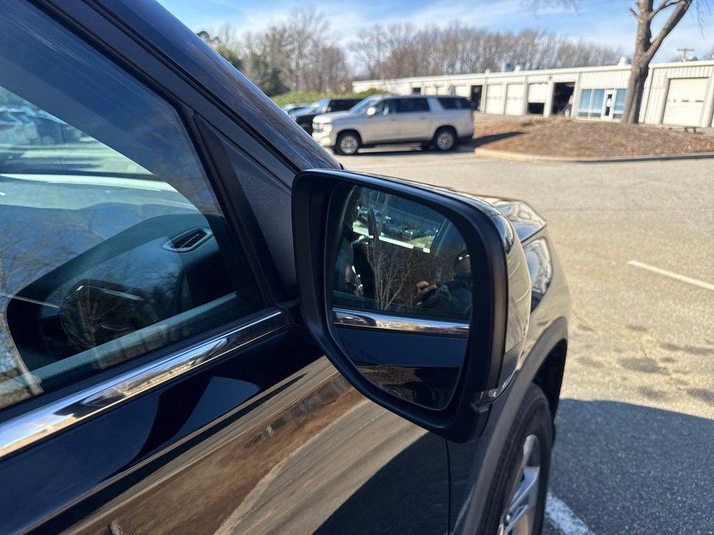 used 2023 Honda Pilot car, priced at $33,299