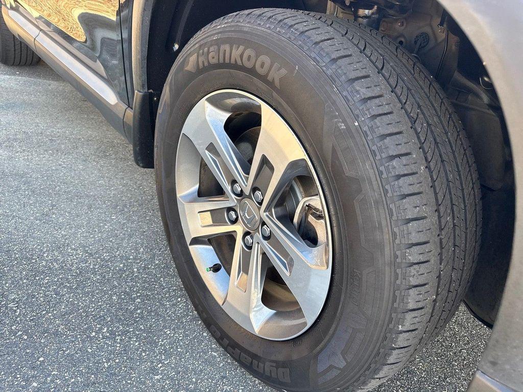 used 2023 Honda Pilot car, priced at $33,299