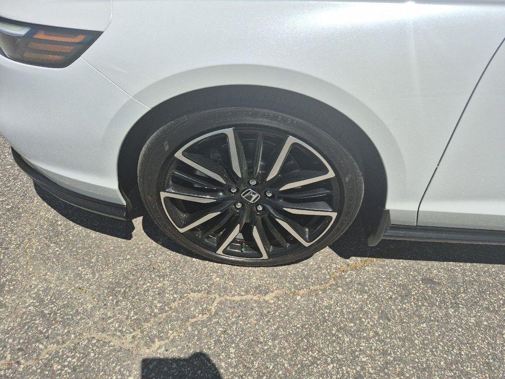 new 2026 Honda Accord Hybrid car, priced at $40,944