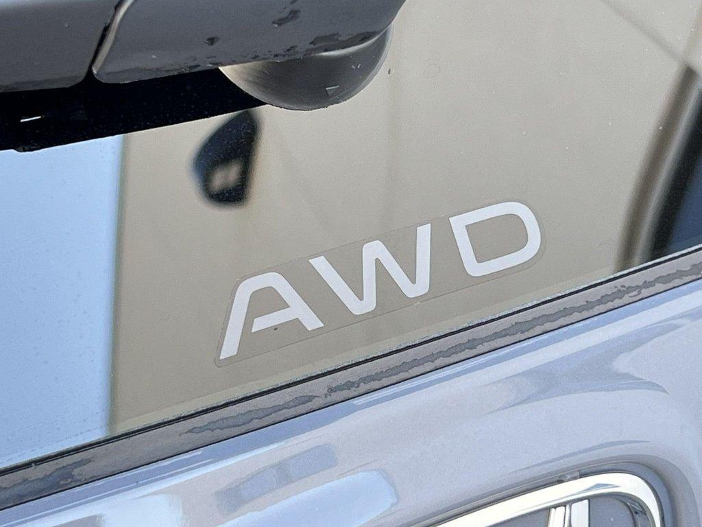 new 2026 Honda CR-V Hybrid car, priced at $39,105