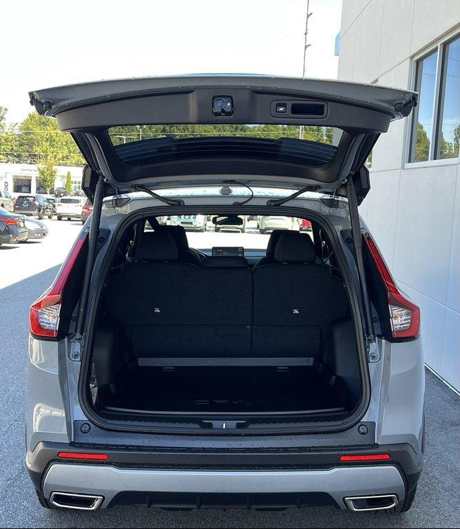 new 2026 Honda CR-V Hybrid car, priced at $39,105