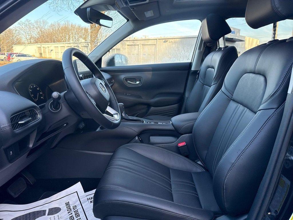 new 2026 Honda HR-V car, priced at $31,050