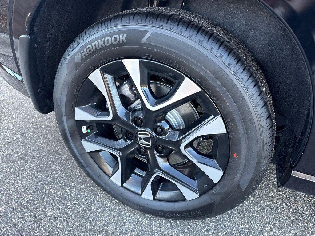 new 2026 Honda HR-V car, priced at $31,050