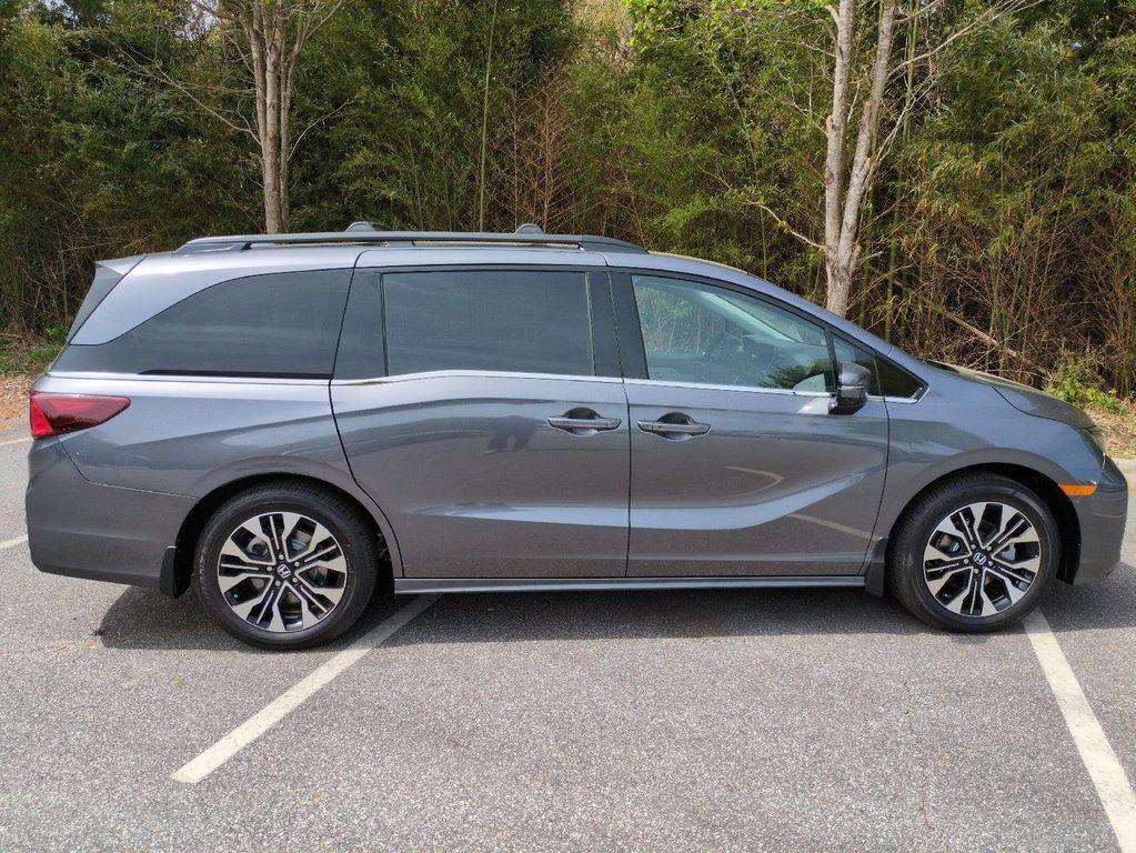 new 2026 Honda Odyssey car, priced at $52,135