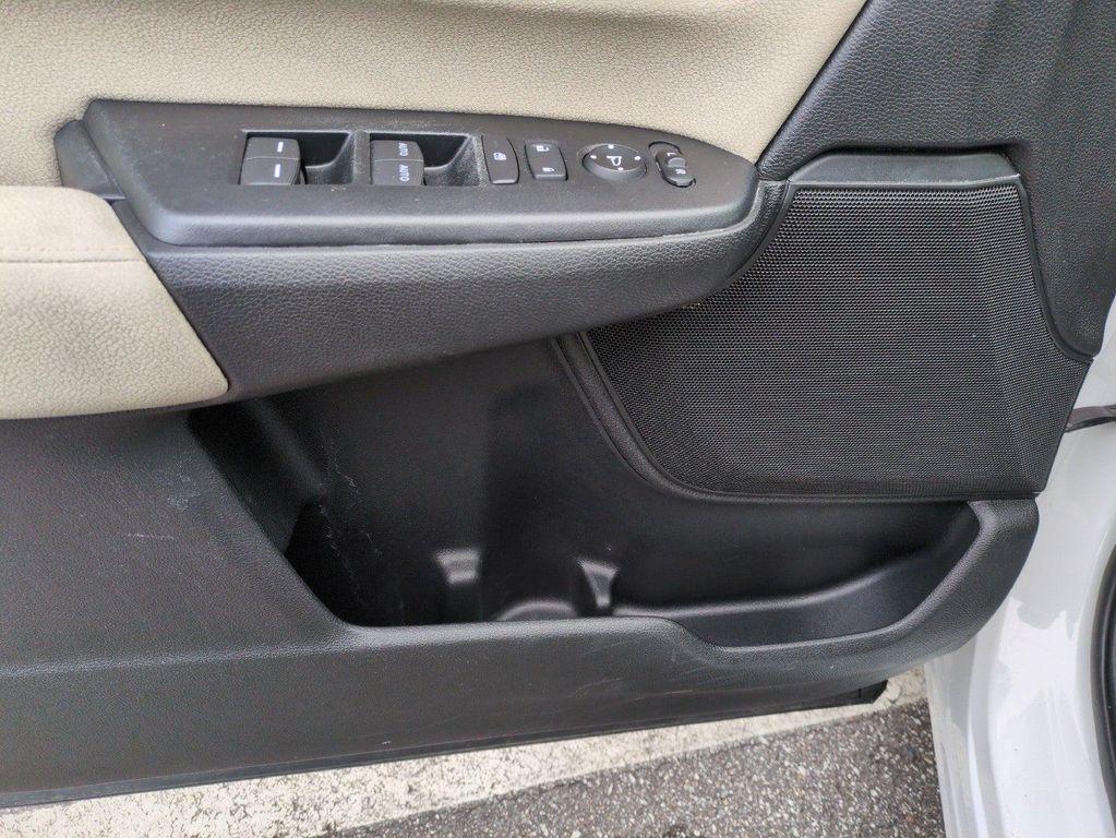 used 2022 Honda CR-V car, priced at $25,499