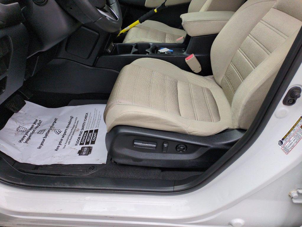 used 2022 Honda CR-V car, priced at $25,499