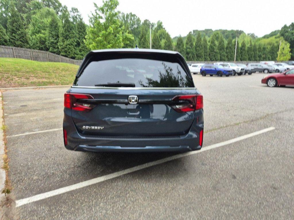 new 2026 Honda Odyssey car, priced at $45,089
