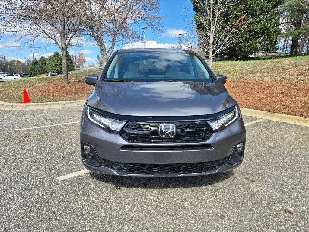 new 2026 Honda Odyssey car, priced at $47,589