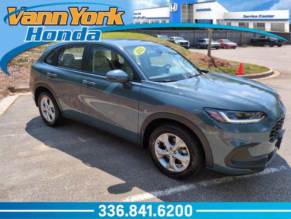 used 2025 Honda HR-V car, priced at $25,999