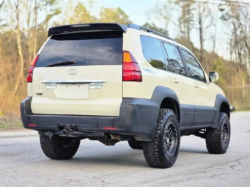 used 2005 Lexus GX 470 car, priced at $11,499