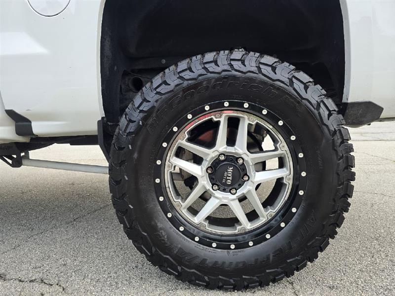 used 2018 Chevrolet Silverado 1500 car, priced at $28,999