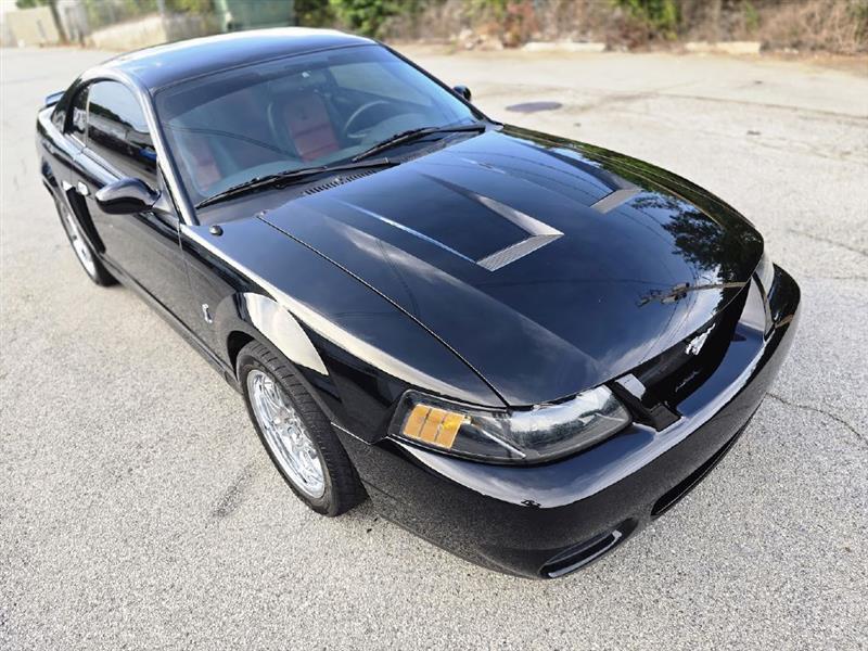 used 2003 Ford Mustang car