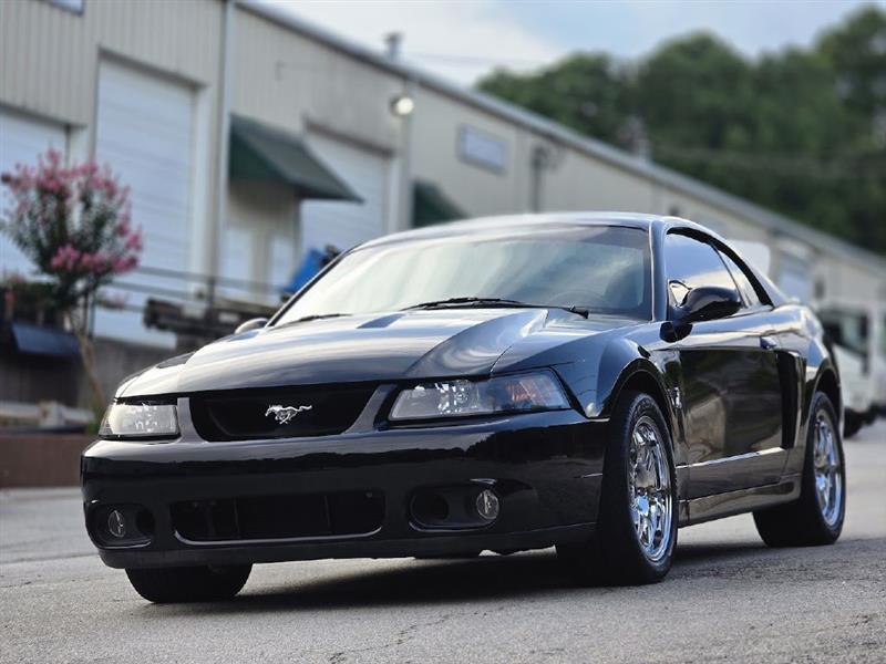 used 2003 Ford Mustang car
