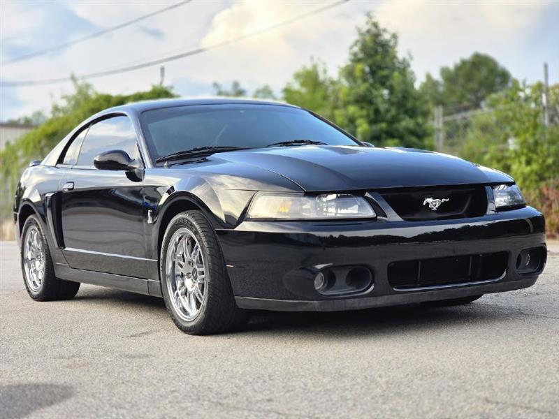 used 2003 Ford Mustang car