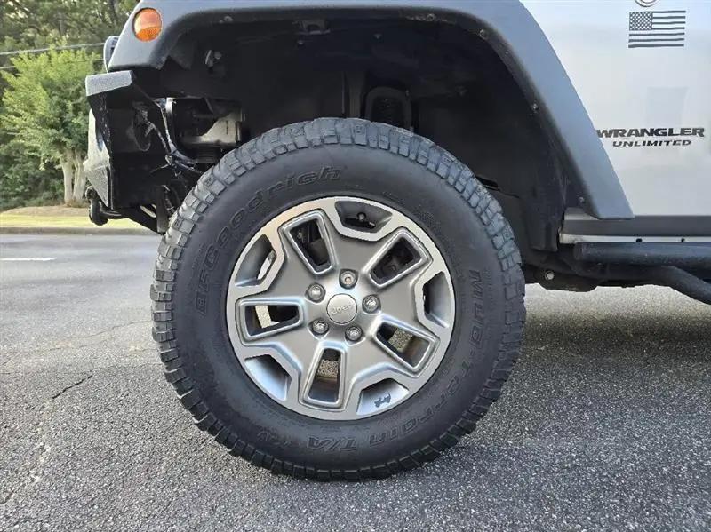 used 2016 Jeep Wrangler Unlimited car, priced at $23,900