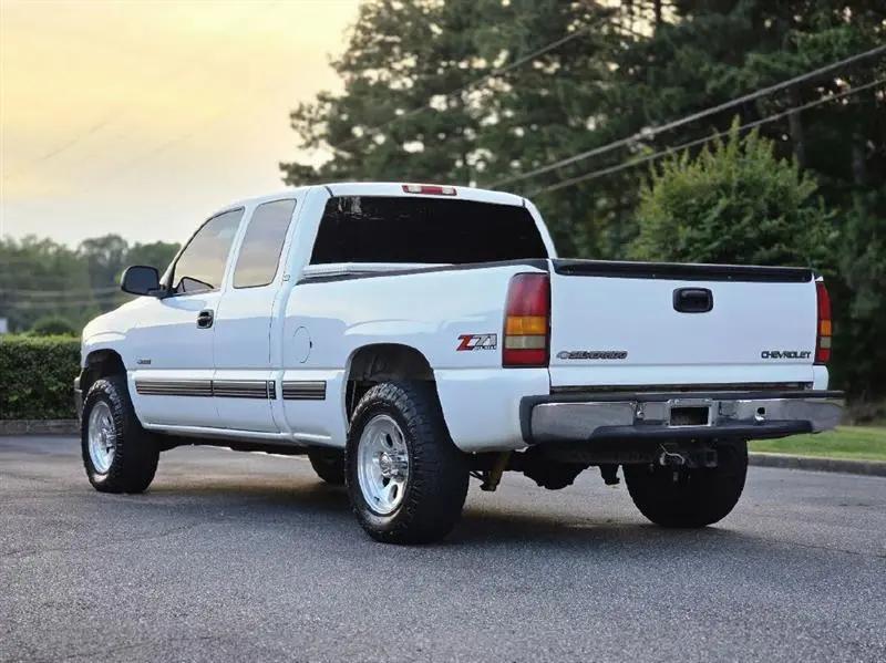 used 2000 Chevrolet Silverado 1500 car, priced at $19,999