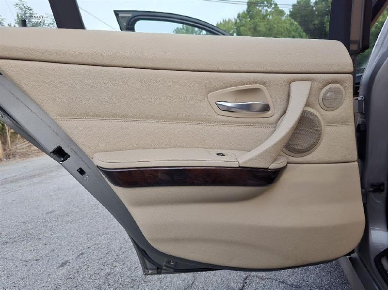 used 2009 BMW 328 car, priced at $7,999