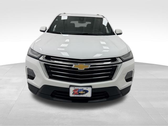 used 2024 Chevrolet Traverse car, priced at $32,999