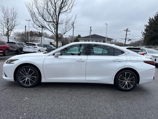 used 2024 Lexus ES 300h car, priced at $38,850