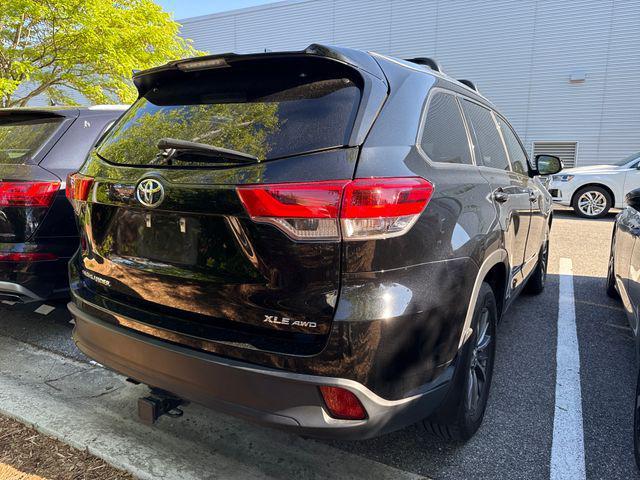 used 2019 Toyota Highlander car, priced at $24,989