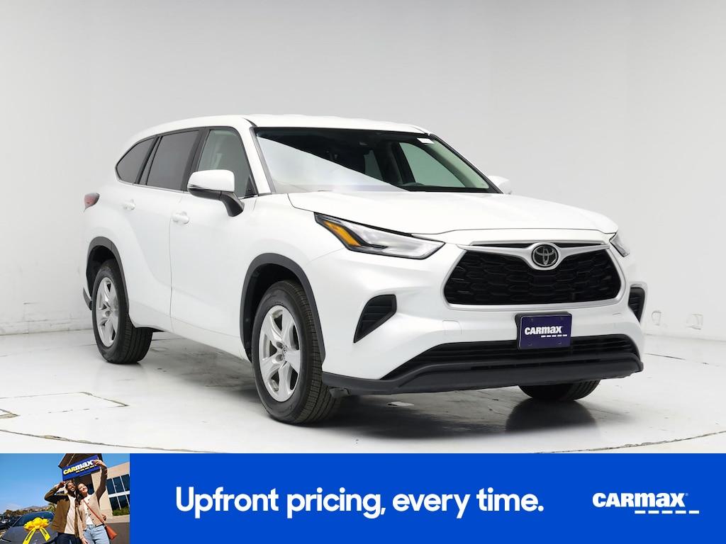 used 2023 Toyota Highlander car, priced at $29,998