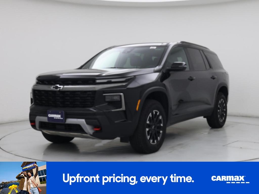 used 2025 Chevrolet Traverse car, priced at $47,998