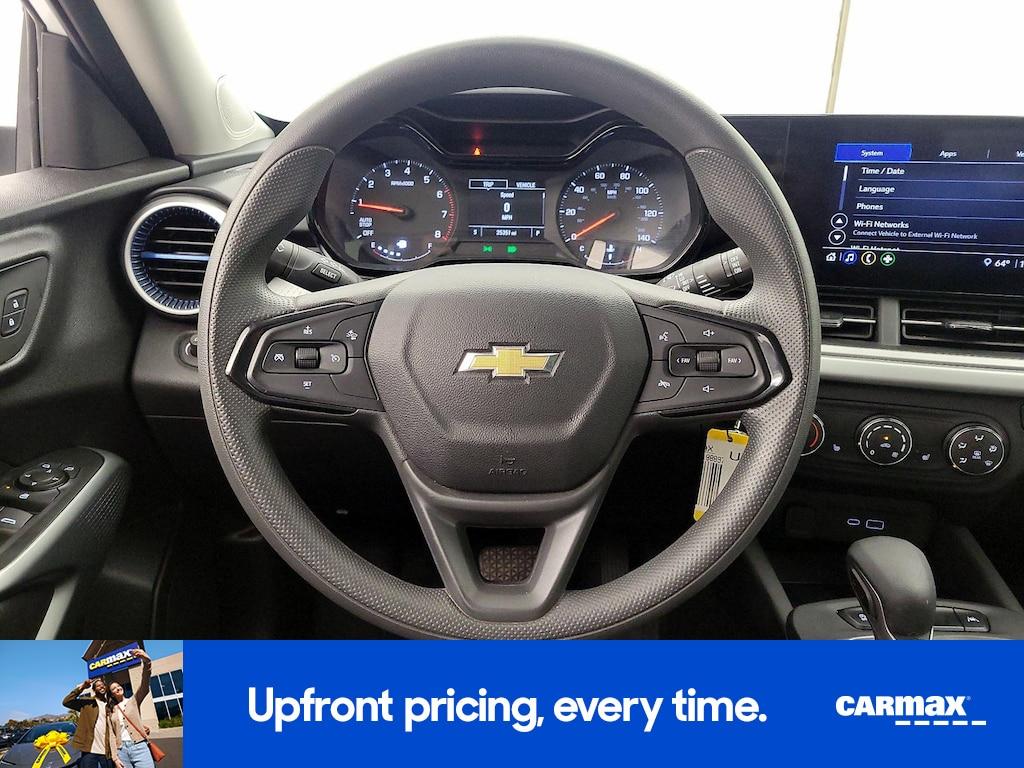 used 2025 Chevrolet Trax car, priced at $21,998