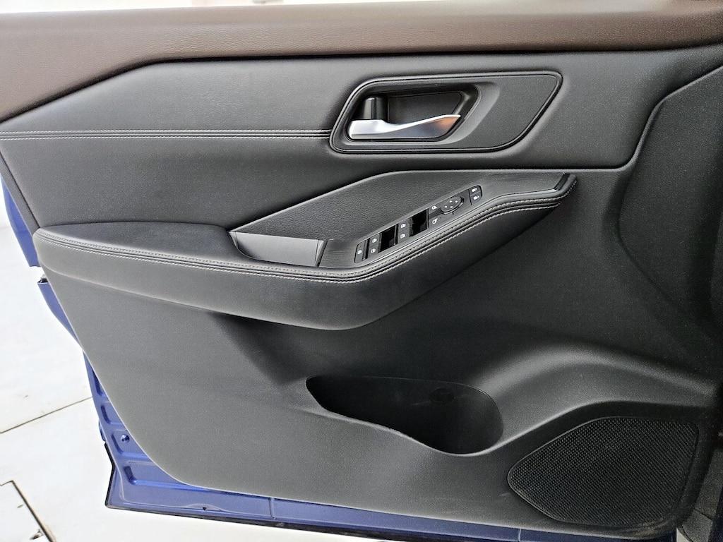 used 2023 Nissan Rogue car, priced at $22,998