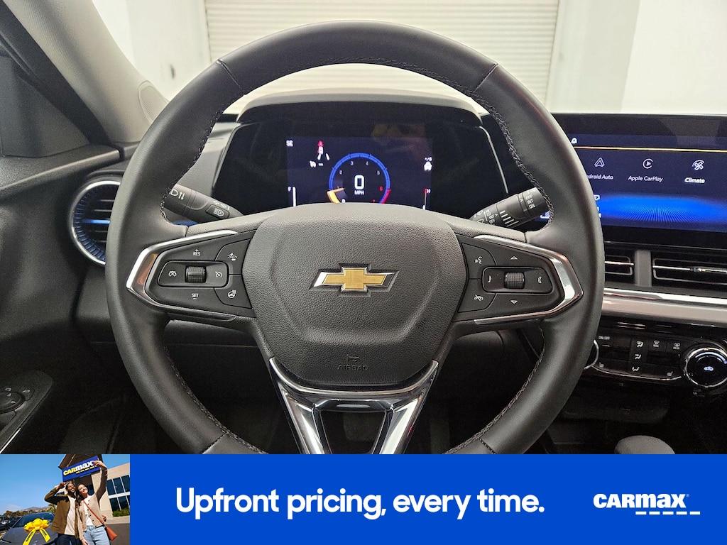 used 2025 Chevrolet Trax car, priced at $21,998