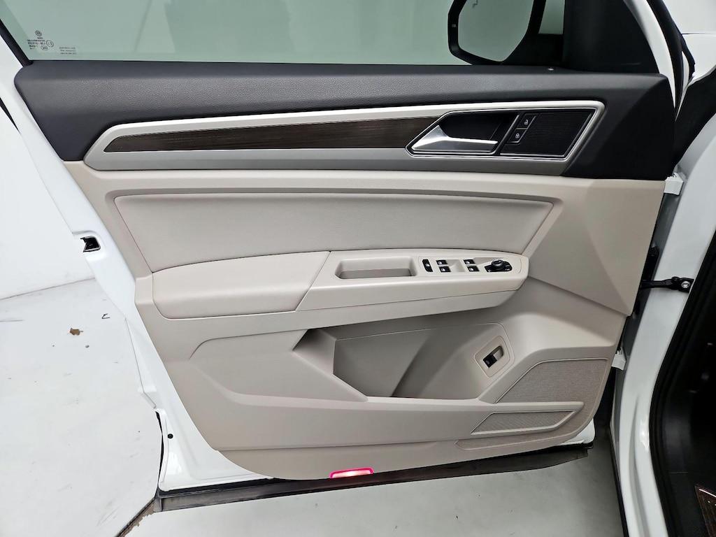 used 2019 Volkswagen Atlas car, priced at $23,998