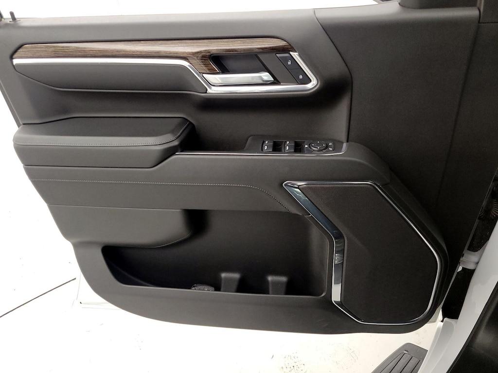 used 2024 GMC Sierra 1500 car, priced at $39,998