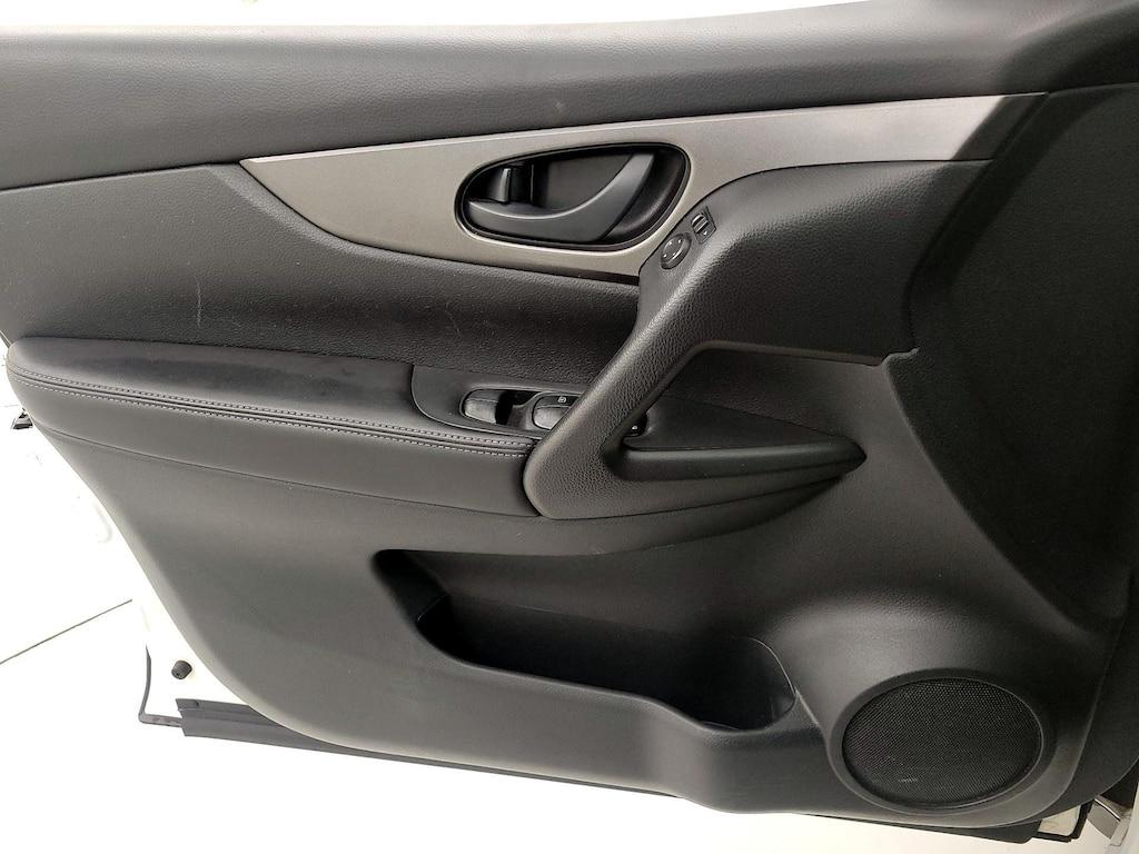 used 2017 Nissan Rogue Sport car, priced at $12,998