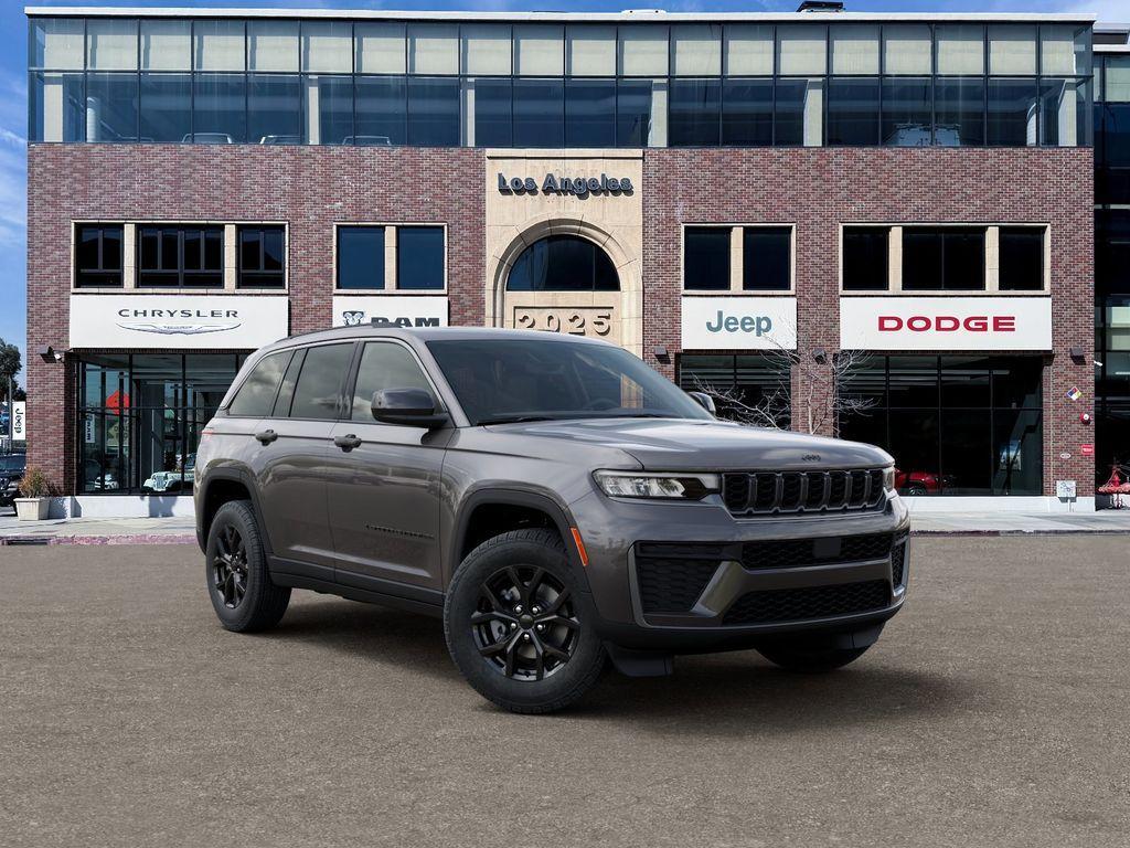 new 2026 Jeep Grand Cherokee car, priced at $43,260