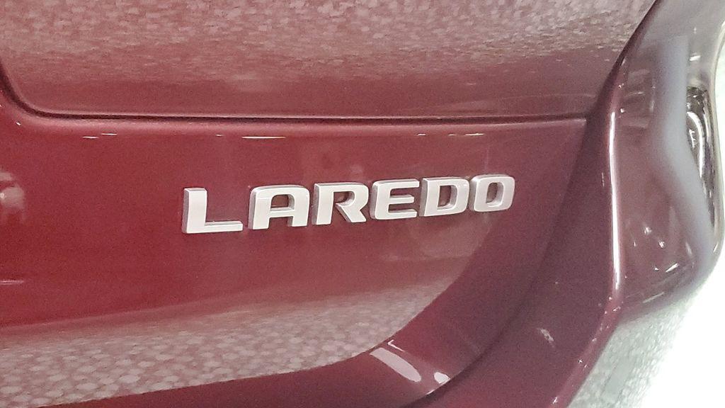 used 2025 Jeep Grand Cherokee L car, priced at $32,004