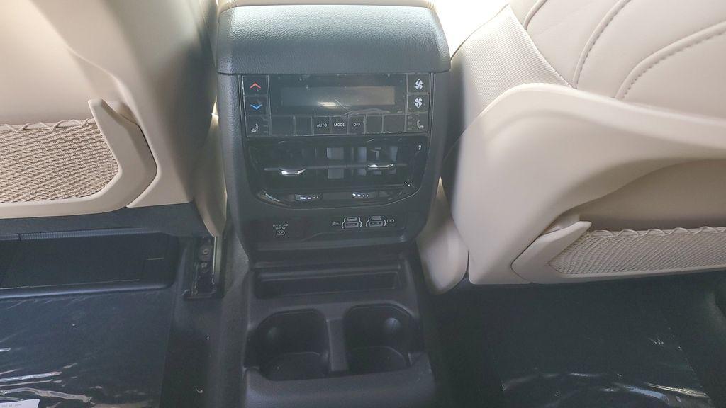 new 2025 Jeep Grand Cherokee L car, priced at $46,496