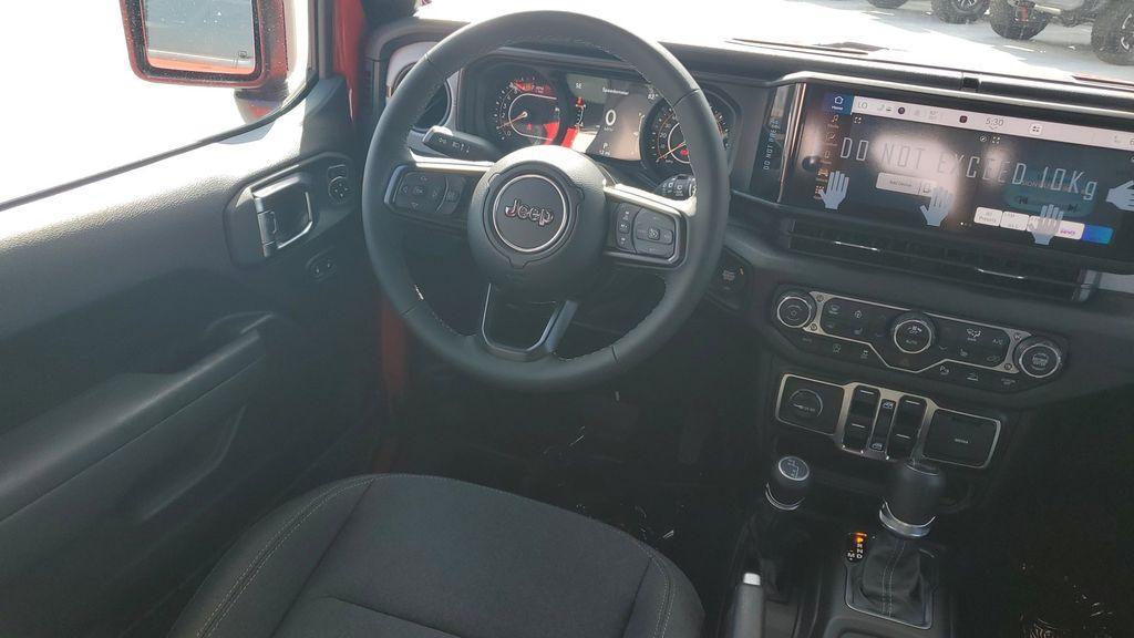 new 2025 Jeep Wrangler car, priced at $45,726