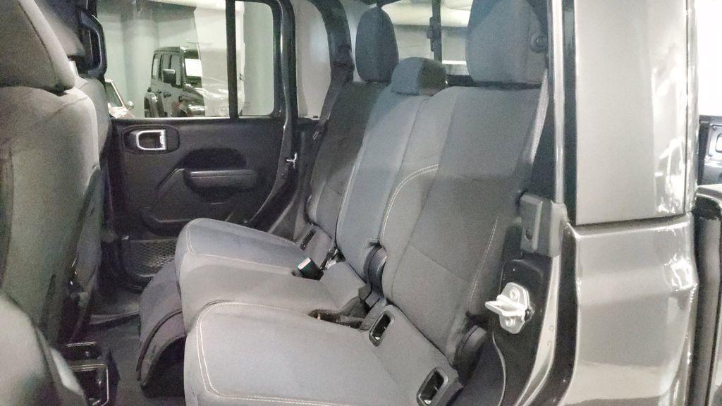 used 2025 Jeep Gladiator car, priced at $35,919